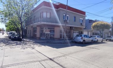 Local en esquina en venta - Barrio San Juan