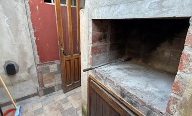 Block de 1 casa 3 deptos y 1 local