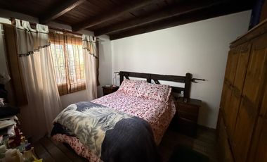 Block de 1 casa 3 deptos y 1 local