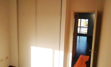 Semipiso de 3 AMB C/ cochera. Excelente ubicación. Alquilado H/ Junio de 2025- Banfield E.