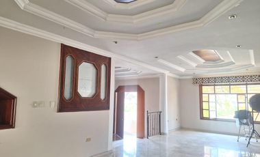 Casa en alquiler, Kennedy Norte,Guayaquil | 4 dormitorios   estudio para oficinas o consultorios