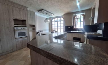 Casa en alquiler, Kennedy Norte,Guayaquil | 4 dormitorios   estudio para oficinas o consultorios