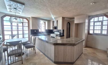 Casa en alquiler, Kennedy Norte,Guayaquil | 4 dormitorios   estudio para oficinas o consultorios