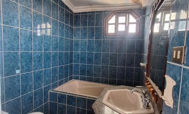 Casa en alquiler, Kennedy Norte,Guayaquil | 4 dormitorios   estudio para oficinas o consultorios