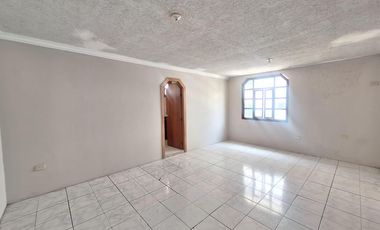 Casa en alquiler, Kennedy Norte,Guayaquil | 4 dormitorios   estudio para oficinas o consultorios
