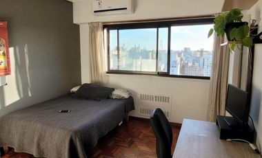 Departamento en venta - 2 Dormitorios 1 Baño - 84Mts2 - La Plata