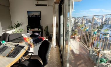 Departamento en venta - 2 Dormitorios 1 Baño - 84Mts2 - La Plata