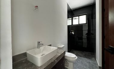 CASA EN VENTA EN PRIVADA TAMARA ,ZONA COUNTRY