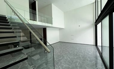 CASA EN VENTA EN PRIVADA TAMARA ,ZONA COUNTRY