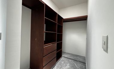 CASA EN VENTA EN PRIVADA TAMARA ,ZONA COUNTRY