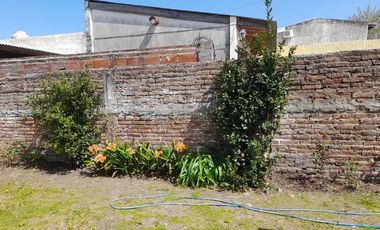 Casa en venta - 8 Dormitorios 7 Baños - Cocheras - 600Mts2 - Ezpeleta