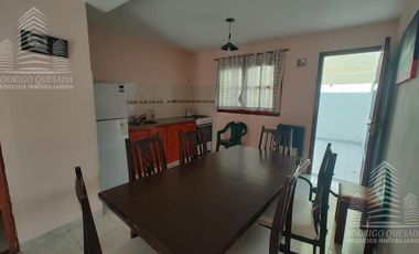 Dúplex en venta de 2 dormitorios c/ cochera en Costa Azul