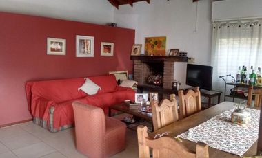 Venta, Casa, 3 ambientes, Pileta, Cochera, Tortuguitas.