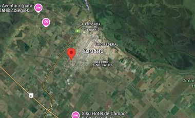 Casa en venta - 2 Dormitorios 1 Baño - Cochera - 135Mts2 - Baradero