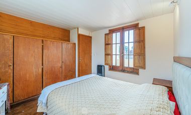 Venta - Casa 7 ambientes - Parque - Chauvin