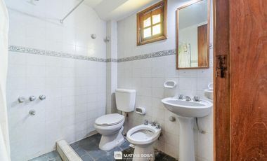 Venta - Casa 7 ambientes - Parque - Chauvin