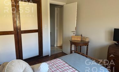 Casa en venta en Temperley