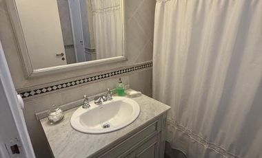 Casa en venta en Temperley