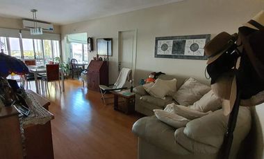 EXCLUSIVO DEPARTAMENTO DE 3 AMBIENTES CON COCHERA Y BAULERA