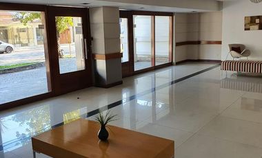 EXCLUSIVO DEPARTAMENTO DE 3 AMBIENTES CON COCHERA Y BAULERA