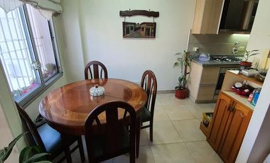 EXCLUSIVO DEPARTAMENTO DE 3 AMBIENTES CON COCHERA Y BAULERA