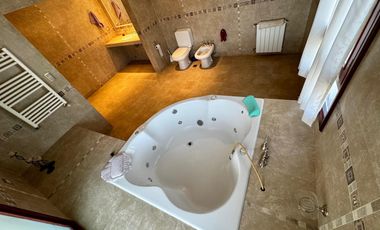 Casa en Barrio Alto la Viña