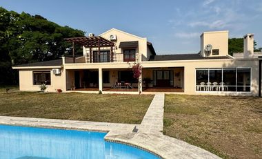 Casa en Barrio Alto la Viña