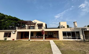 Casa en Barrio Alto la Viña