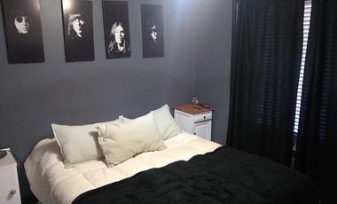 2 departamentos independientes   un espacio que puede ser cochera p/vs autos. R de Escalada