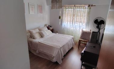 Departamento sobre calle Leloir