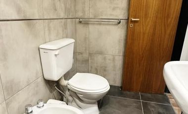 Departamento en Venta Desocupado con Escritura