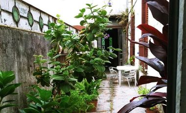 Casa en venta - 4 Dormitorios 2 Baños - 200Mts2 - Almagro