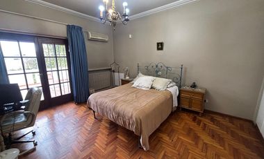 Casa en venta uso residencial o comercial en Quinta Seccion Mendoza