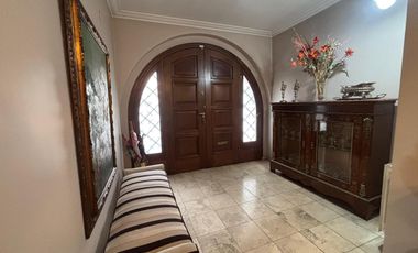 Casa en venta uso residencial o comercial en Quinta Seccion Mendoza