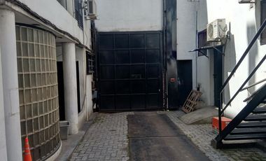 Nave Industrial - Haedo - Venta con Renta