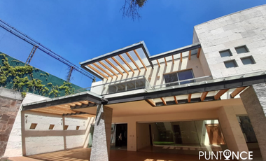 Casa en condominio en venta en Jardines del Pedregal