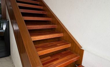 SE RENTA OFICINA INDEPENDIENTE EN LA FLORIDA SATELITE SIN USO DE SUELO