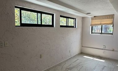 SE RENTA OFICINA INDEPENDIENTE EN LA FLORIDA SATELITE SIN USO DE SUELO