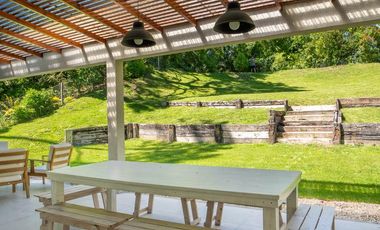 Excelente casa a estrenar en Carilo a 1 cuadra del mar