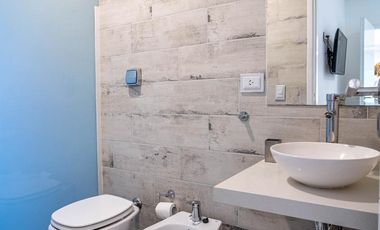 Excelente casa a estrenar en Carilo a 1 cuadra del mar