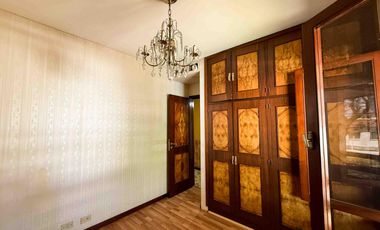 Casa en venta - 5 Dormitorios 7 Baños - Cochera - 1.150Mts2 - Ringuelet