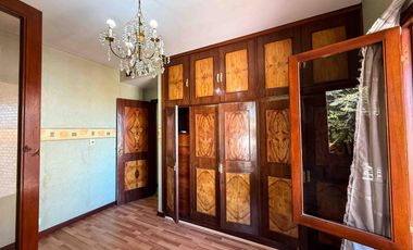 Casa en venta - 5 Dormitorios 7 Baños - Cochera - 1.150Mts2 - Ringuelet