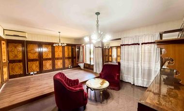 Casa en venta - 5 Dormitorios 7 Baños - Cochera - 1.150Mts2 - Ringuelet