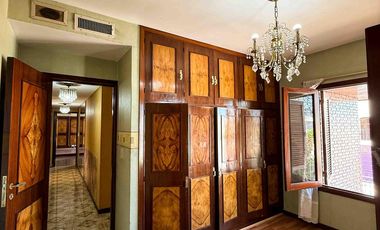 Casa en venta - 5 Dormitorios 7 Baños - Cochera - 1.150Mts2 - Ringuelet