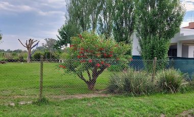VENTA - Terreno en Country Club Logaritmo - Ibarlucea