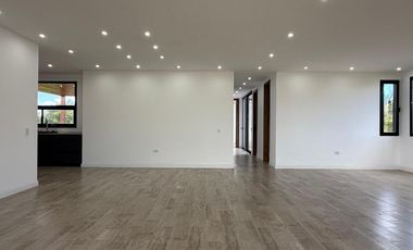 Casa a estrenar en Costa Esmeralda