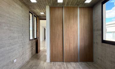 Casa a estrenar en Costa Esmeralda