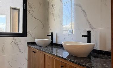 Casa a estrenar en Costa Esmeralda