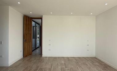 Casa a estrenar en Costa Esmeralda