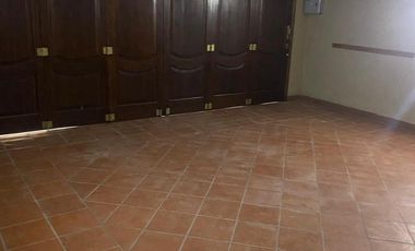 Casa en venta - 5 Dormitorios 4 Baños - Pinamar